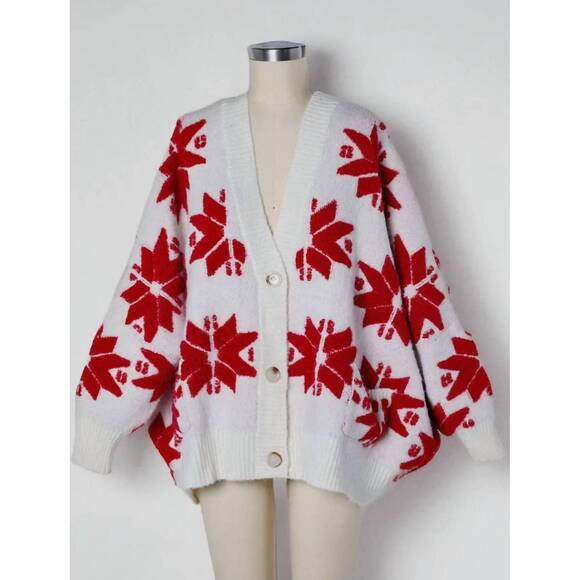 NEW BUCKETLIST oversized winter star snowflake sweater cardigan in white - Picture 2 of 2